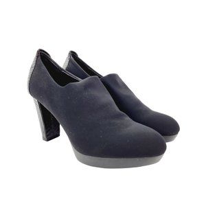 Donald J Pliner Stretch Pump‎ - Size 6.5